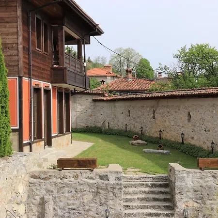 Red House Koprivchtitsa